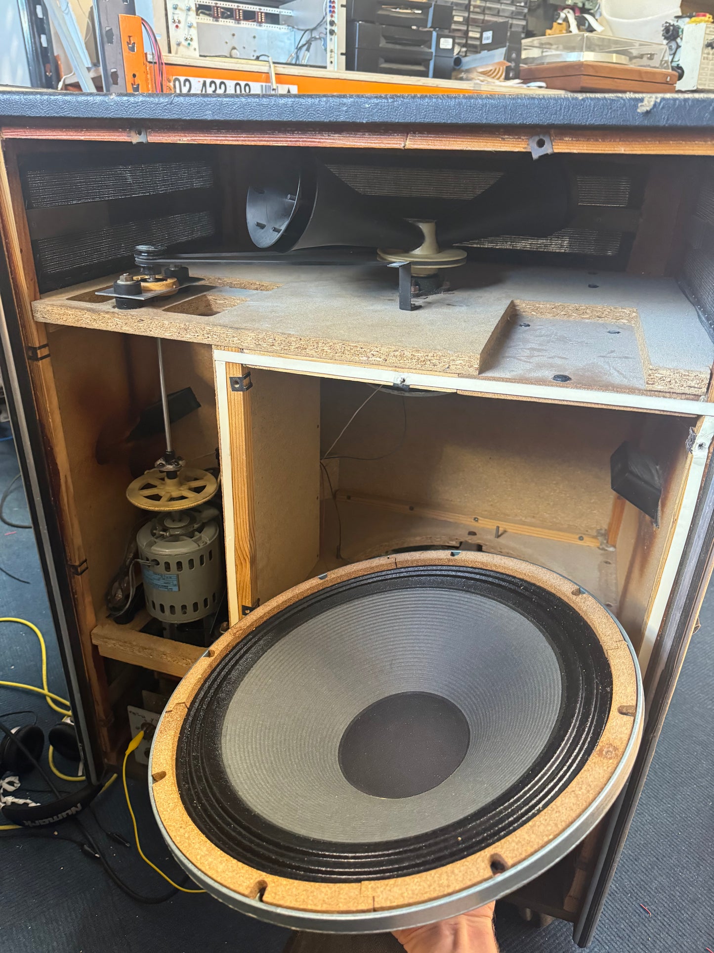 Sharma 2000P Rotary Cabinet